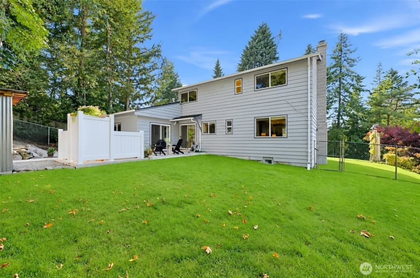 Property photo for 14627 57th Place W, Edmonds photo 16