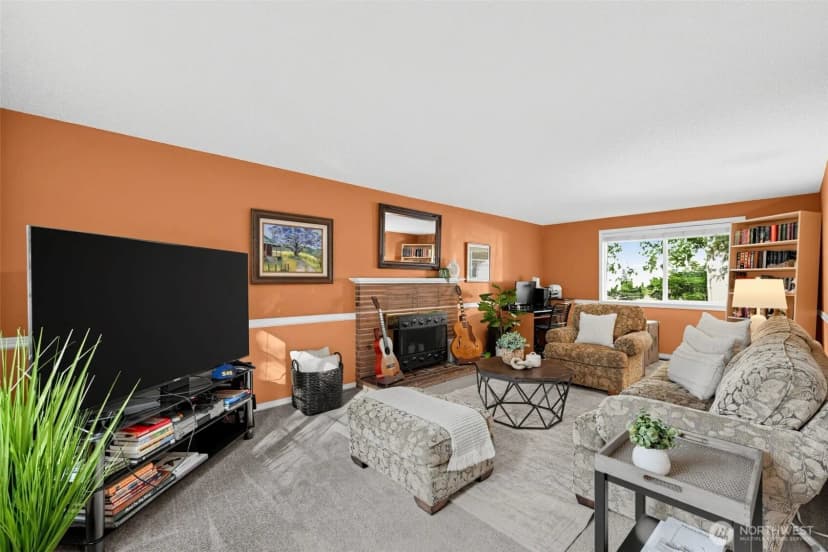 Property photo for 14627 57th Place W, Edmonds photo 8