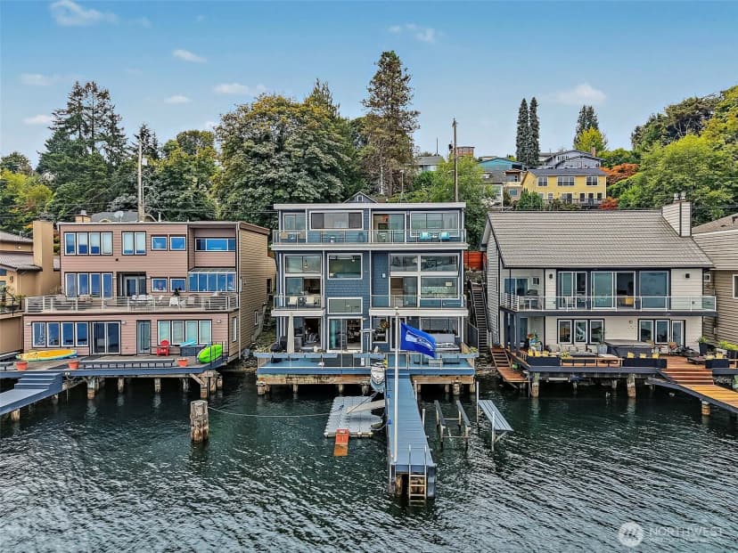 Property photo for 9846 Rainier Avenue S, Seattle photo 30