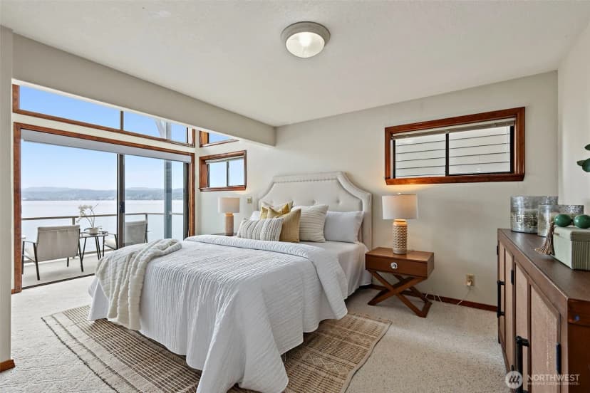 Property photo for 9846 Rainier Avenue S, Seattle photo 14