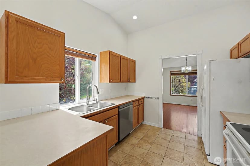 Property photo for 3011 12th Street Pl Sw, Puyallup photo 11