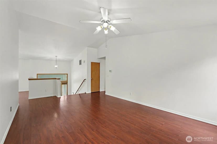 Property photo for 3011 12th Street Pl Sw, Puyallup photo 8
