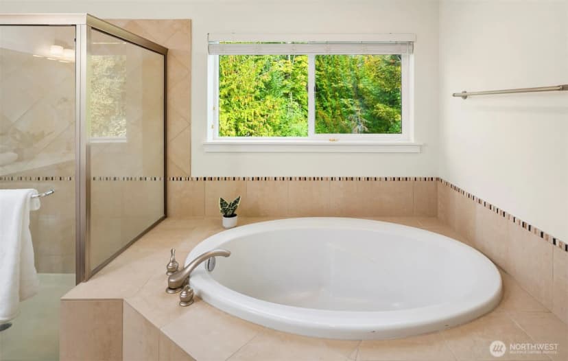 Property photo for 3154 Ne Marquette Way, Issaquah photo 26