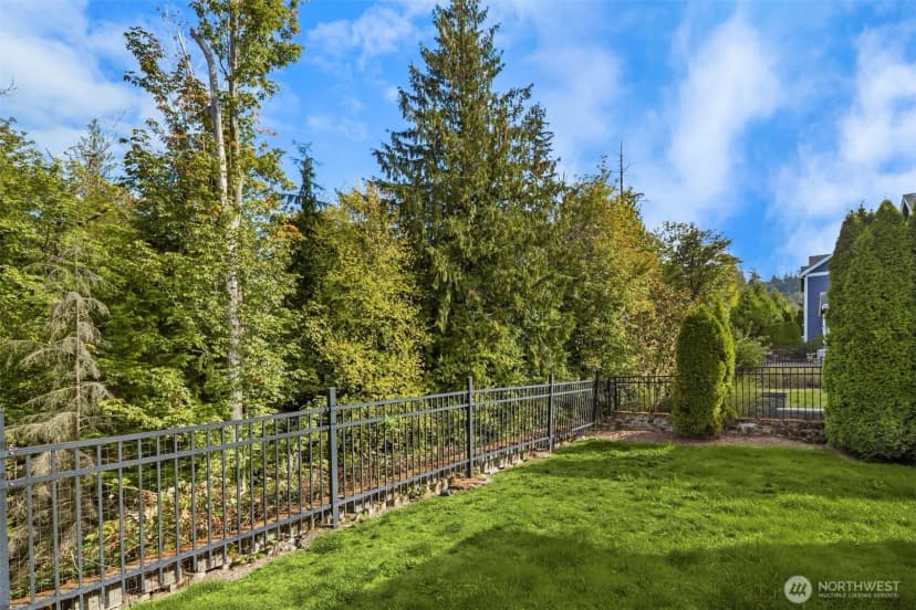 Property photo for 3154 Ne Marquette Way, Issaquah photo 29