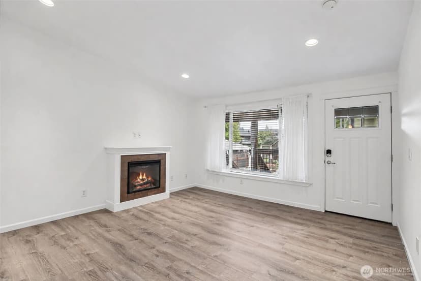 Property photo for 21301 48th Avenue W #a206, Mountlake Terrace photo 4