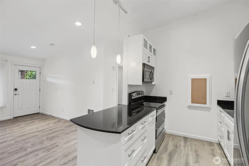 Property photo for 21301 48th Avenue W #a206, Mountlake Terrace photo 6