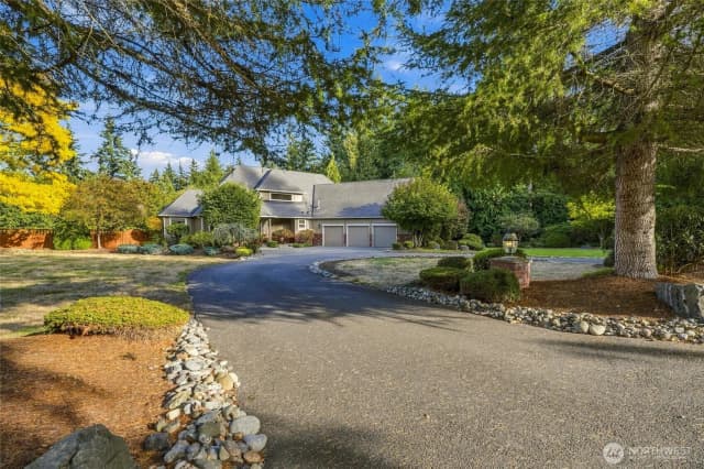 Property photo for 11605 6th Avenue Ne, Marysville