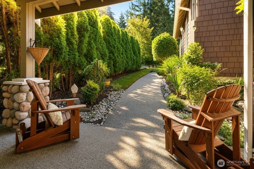 Property photo for 11612 Ne 107th Lane, Kirkland photo 3