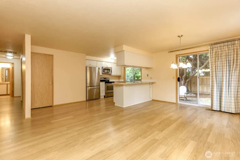 Property photo for 34702 31st Court Sw, Federal Way photo 9