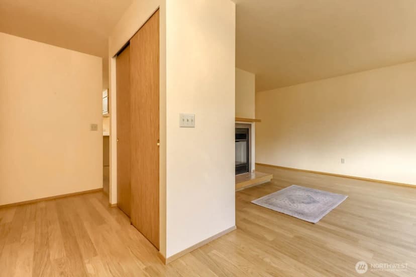Property photo for 34702 31st Court Sw, Federal Way photo 11