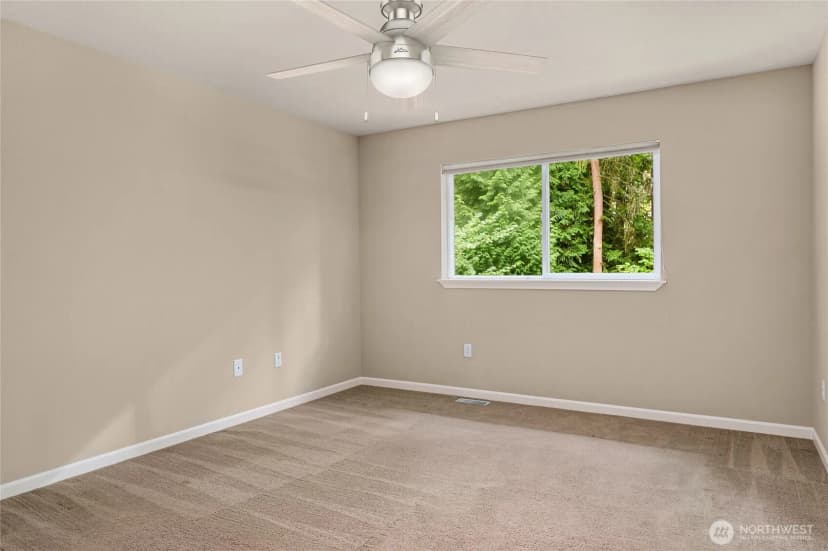 Property photo for 10405 Ne 151st Place, Bothell photo 28
