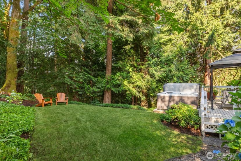 Property photo for 10405 Ne 151st Place, Bothell photo 3