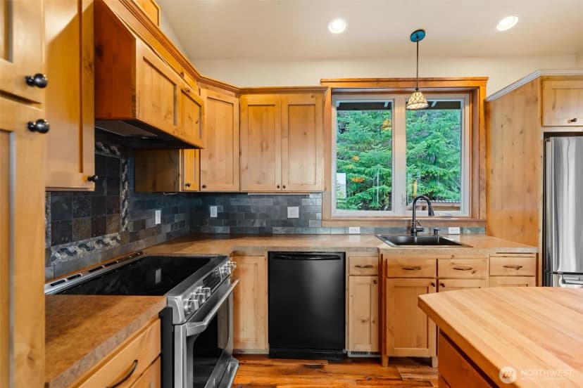 Property photo for 824 Huntrick Drive, Cle Elum photo 19