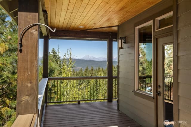 Property photo for 824 Huntrick Drive, Cle Elum photo 4