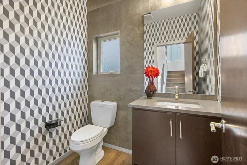 Property photo for 2426 Nw 64th Street #c, Seattle photo 18