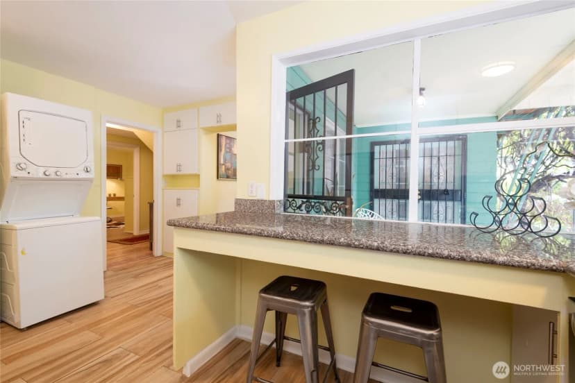 Property photo for 11321 30th Avenue Ne, Seattle photo 12