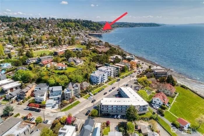 Property photo for 4030 Beach Drive Sw, Seattle photo 27