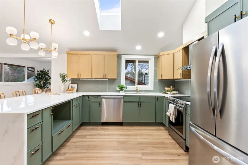 Property photo for 20733 Elberta Road, Lynnwood photo 8