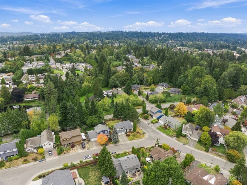 Property photo for 23504 19th Drive Se, Bothell photo 36