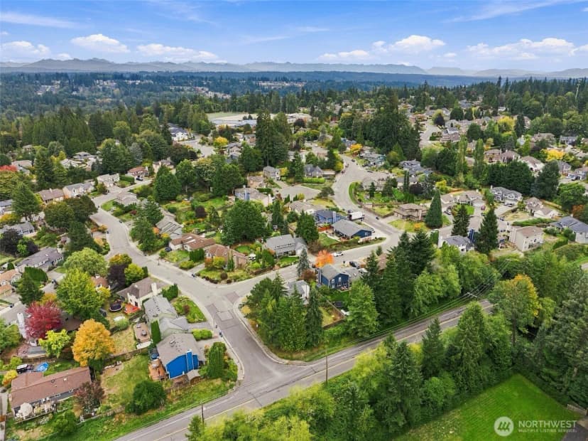 Property photo for 23504 19th Drive Se, Bothell photo 37