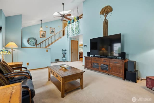 Property photo for 23504 19th Drive Se, Bothell photo 5
