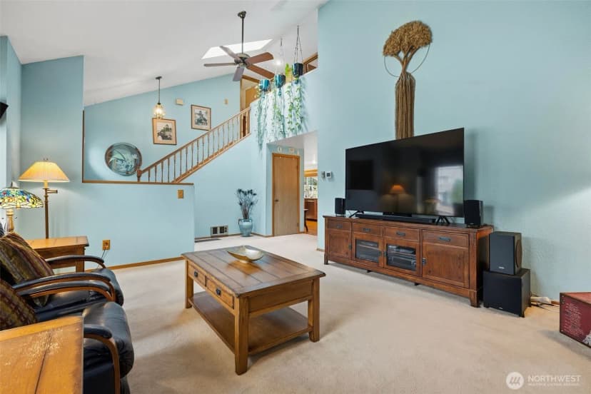Property photo for 23504 19th Drive Se, Bothell photo 5
