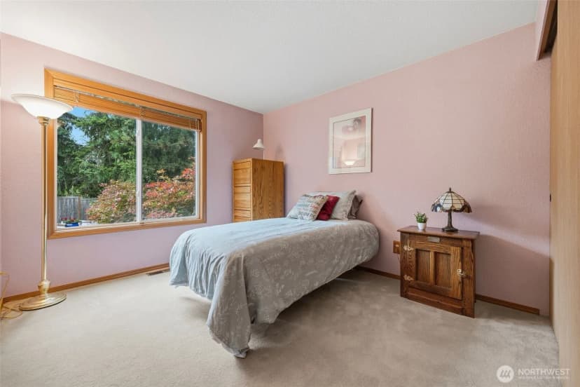 Property photo for 23504 19th Drive Se, Bothell photo 10