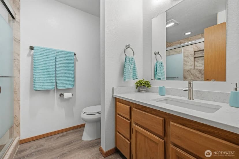 Property photo for 23504 19th Drive Se, Bothell photo 15