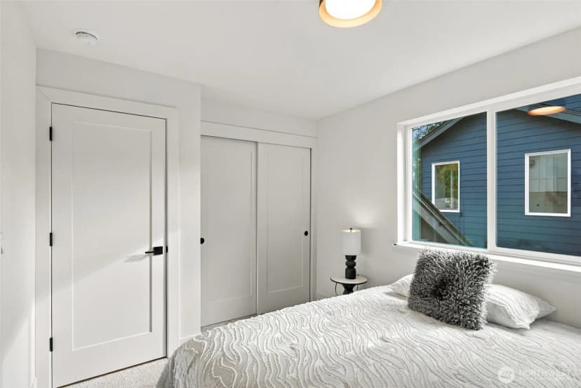 Property photo for 12038 Hiram Place Ne, Seattle photo 18