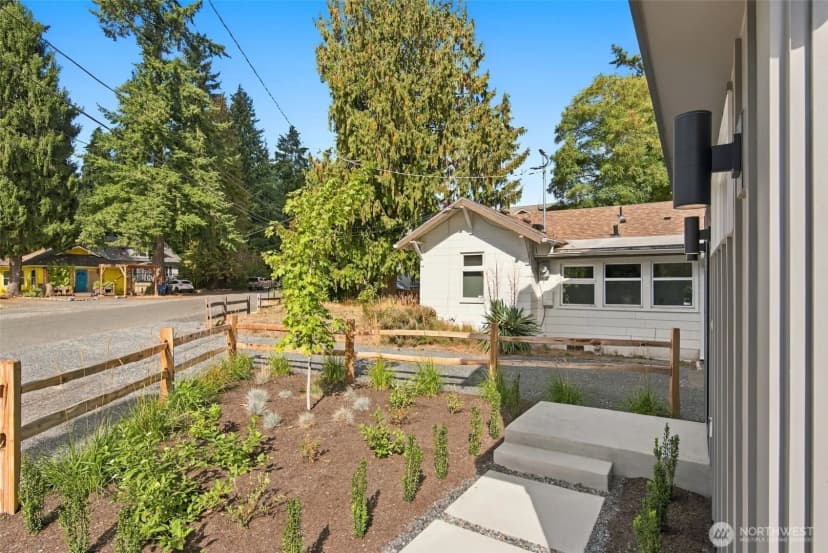 Property photo for 12038 Hiram Place Ne, Seattle photo 32