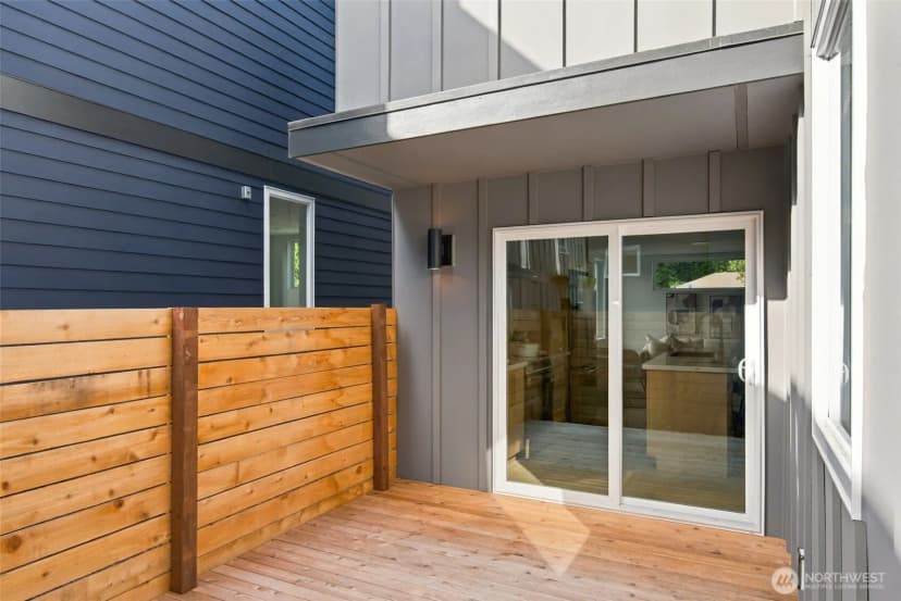 Property photo for 12038 Hiram Place Ne, Seattle photo 30