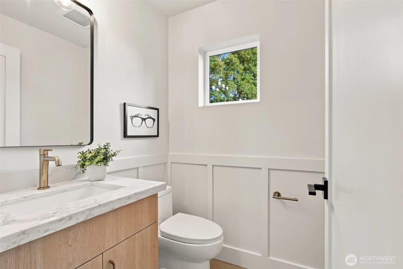 Property photo for 12038 Hiram Place Ne, Seattle photo 20