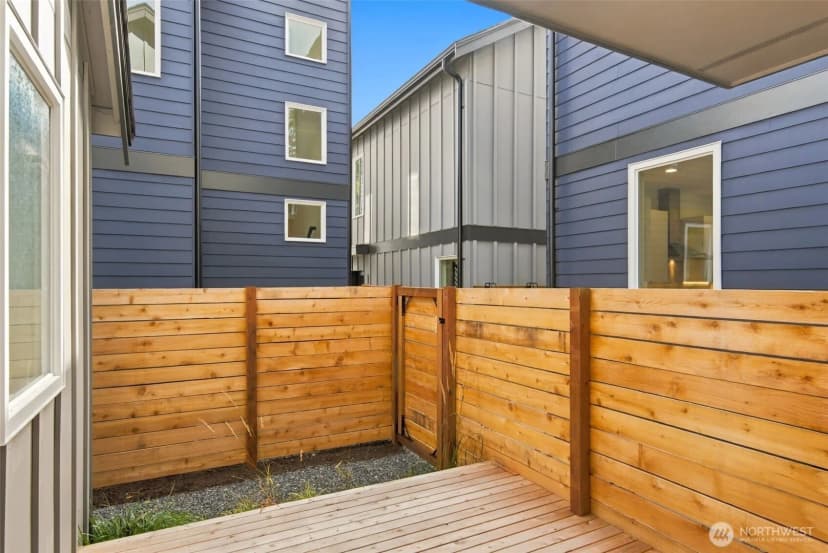 Property photo for 12038 Hiram Place Ne, Seattle photo 27