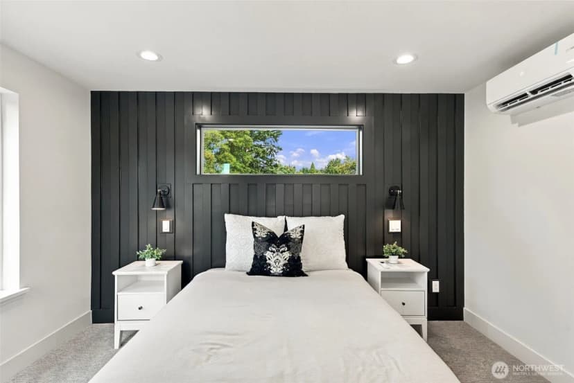 Property photo for 12032 Hiram Place Ne, Seattle photo 15