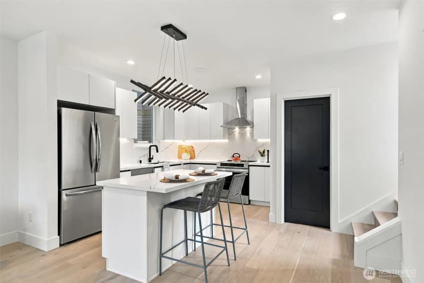 Property photo for 12032 Hiram Place Ne, Seattle photo 9