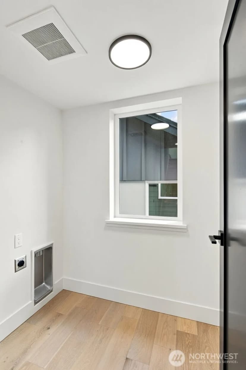 Property photo for 12032 Hiram Place Ne, Seattle photo 26