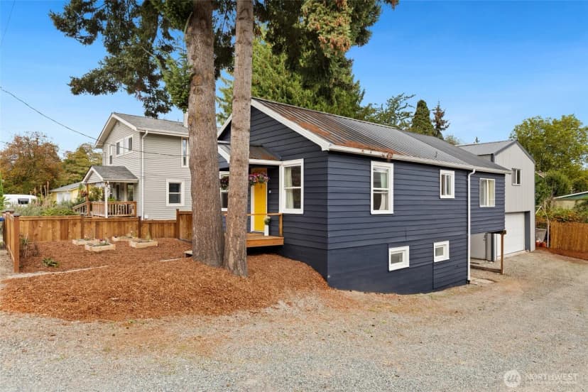 Property photo for 13018 41st Avenue S, Tukwila photo 16