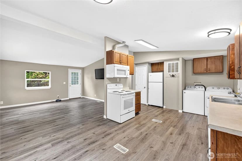 Property photo for 13001 E Loop View Drive, Granite Falls photo 23