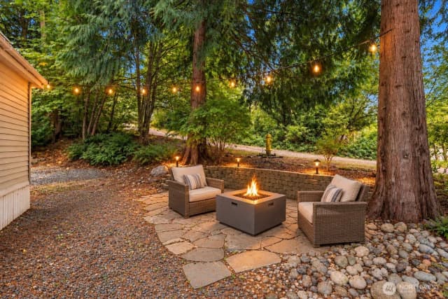 Property photo for 13001 E Loop View Drive, Granite Falls photo 4