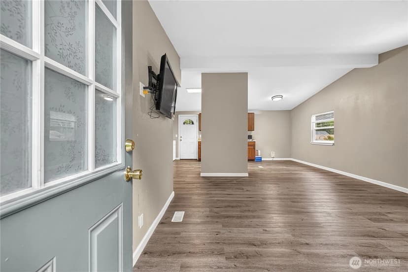 Property photo for 13001 E Loop View Drive, Granite Falls photo 14