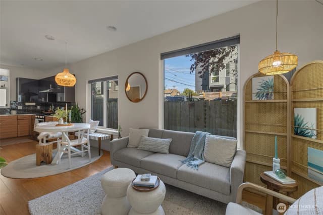Property photo for 3421 Beacon Avenue S, Seattle photo 3