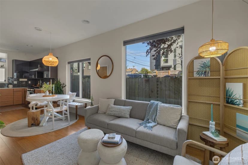 Property photo for 3421 Beacon Avenue S, Seattle photo 3