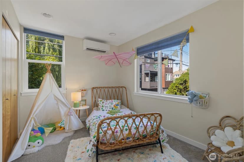Property photo for 3421 Beacon Avenue S, Seattle photo 12