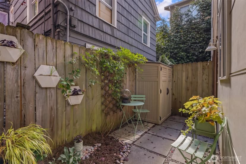 Property photo for 3421 Beacon Avenue S, Seattle photo 24
