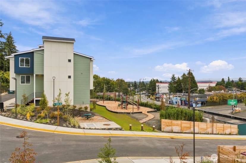 Property photo for 12006 17th Place S #d, Burien photo 33