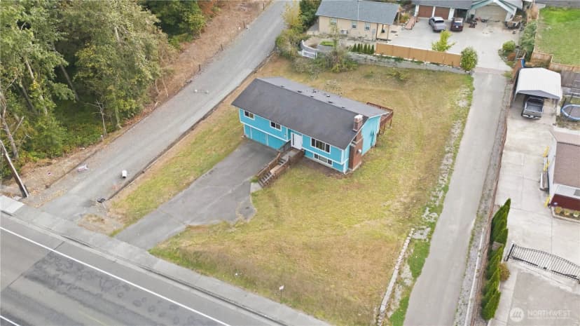 Property photo for 1807 9th Street Sw, Puyallup photo 24