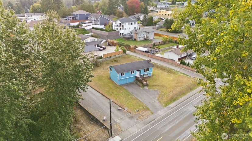 Property photo for 1807 9th Street Sw, Puyallup photo 23