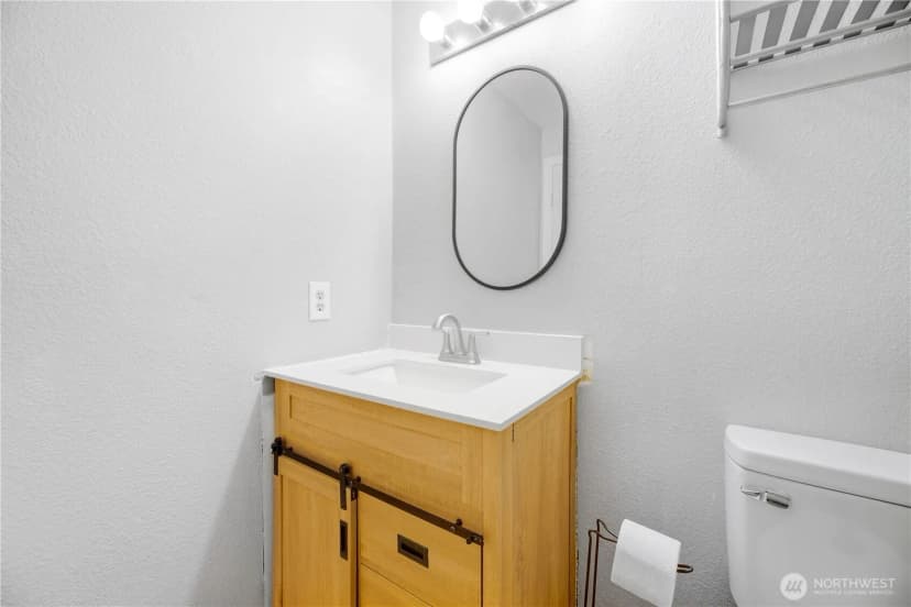 Property photo for 1807 9th Street Sw, Puyallup photo 17