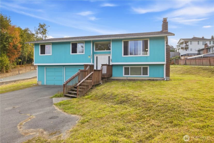 Property photo for 1807 9th Street Sw, Puyallup photo 25