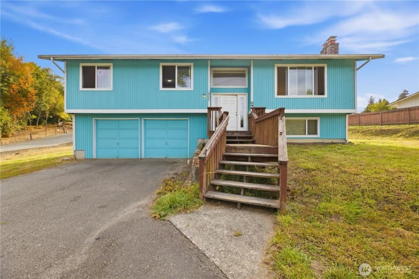 Property photo for 1807 9th Street Sw, Puyallup
